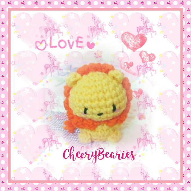 Cute lion Amigurumi
