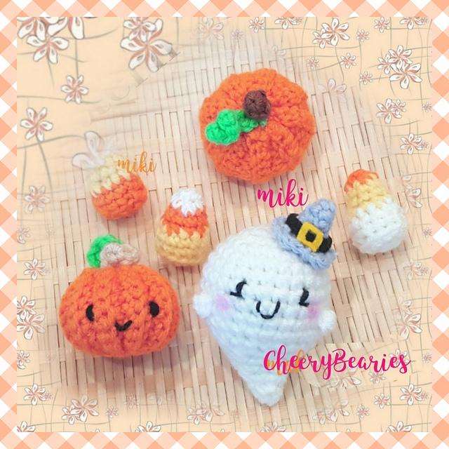 Halloween Ghost, Pumpkin, Candy corn