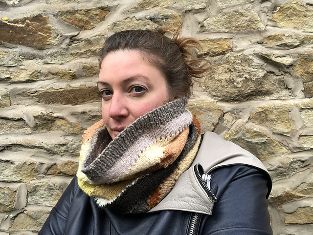 Simple Advent Minis Cowl