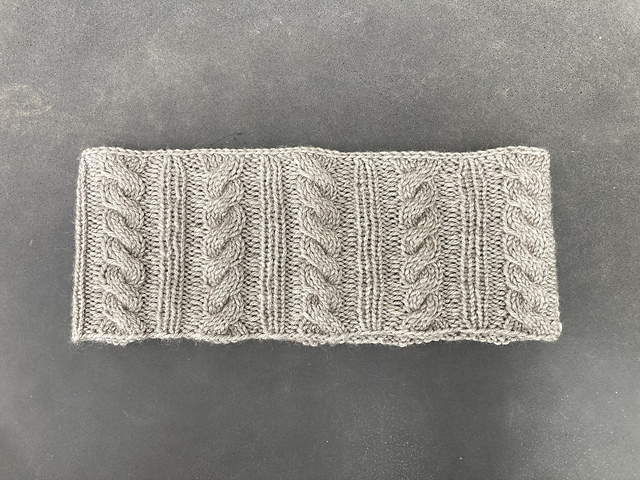 Cabled Confidence Cowl