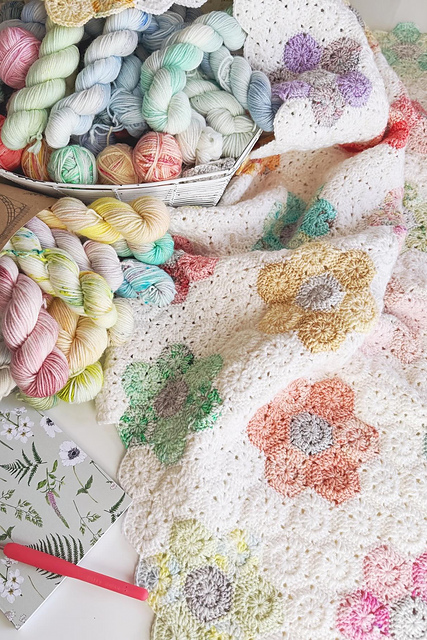 Hexie Flower Crochet Quilt