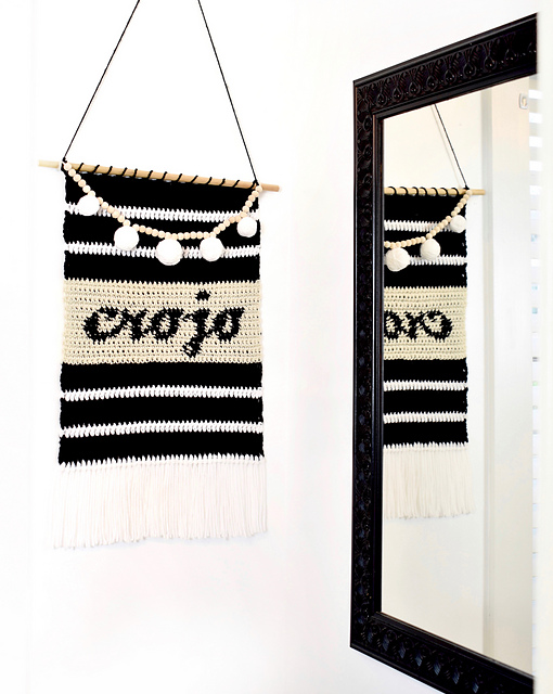 Crojo Wall Hanging