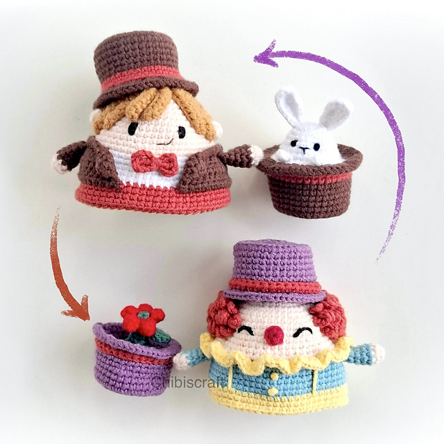Reversible Clown and Magician