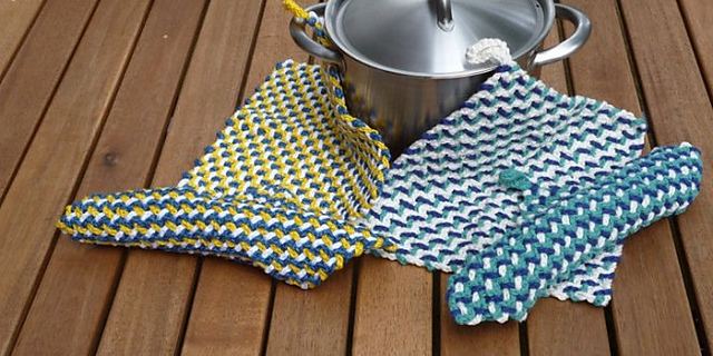 Ravelry: Topflappen pattern by Inge