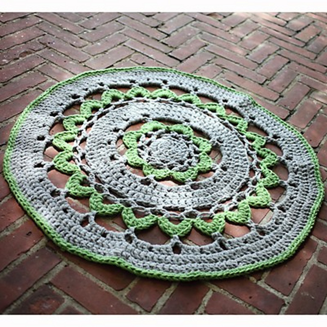 Hellebore Rug
