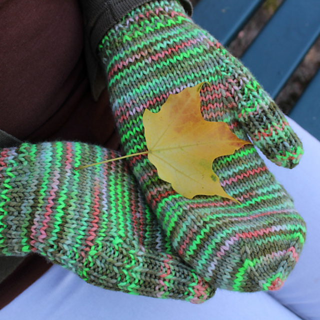 Makisu Mittens