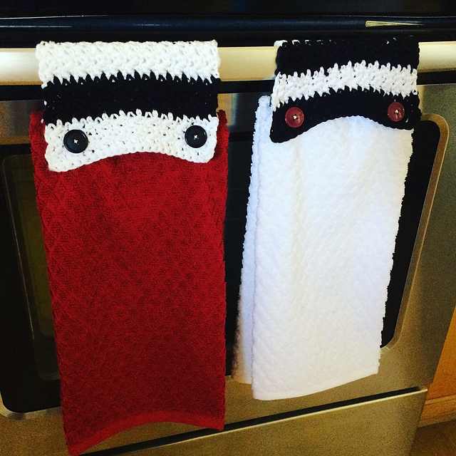 Modern Towel Topper