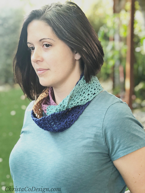 Colorblock Cowl