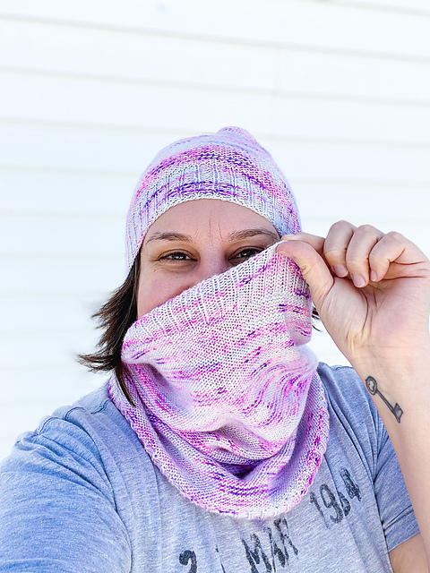 RETROWHIRL Cowl