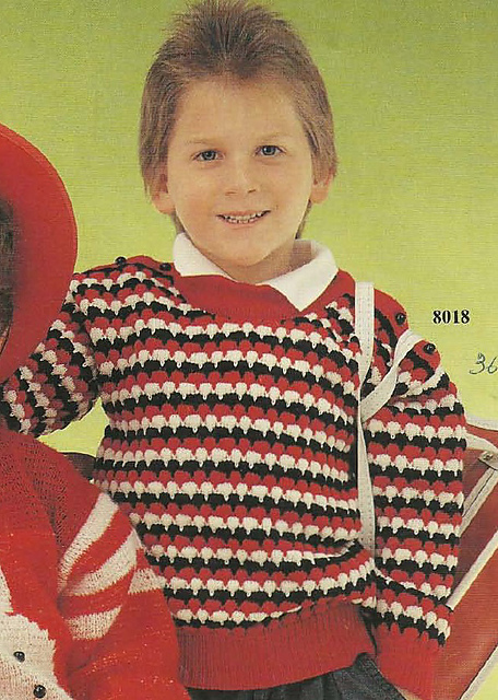 8018 - Pull-over enfant rouge/noir/blanc