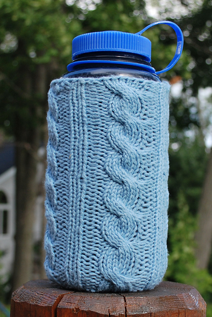 Cable Knit Bottle Sock