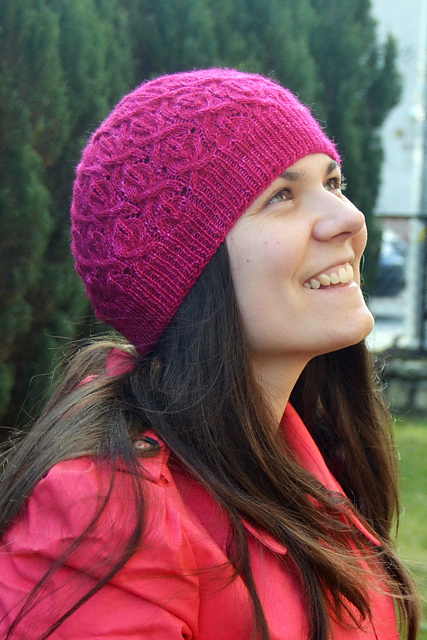 Almandine hat