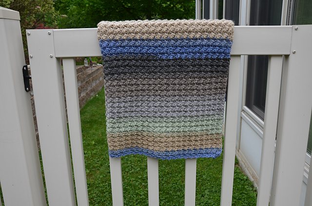 Easy First Baby Blanket