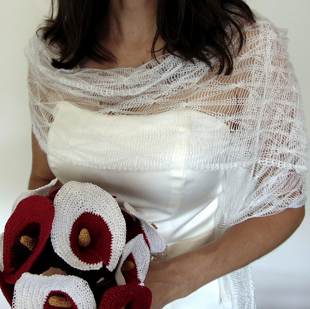 Estrela Lace Shawl