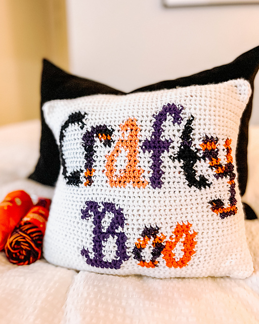 Crafty Boo Pillow