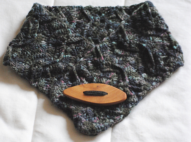Wave Stitch Cowl