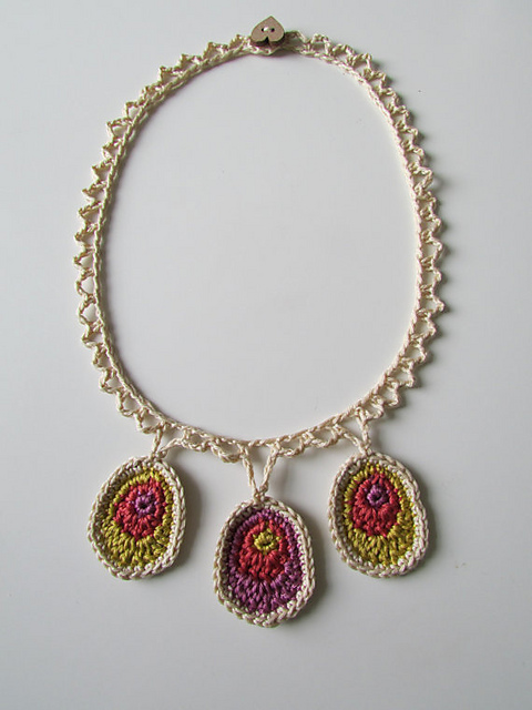 Ever Increasing Circles Necklace