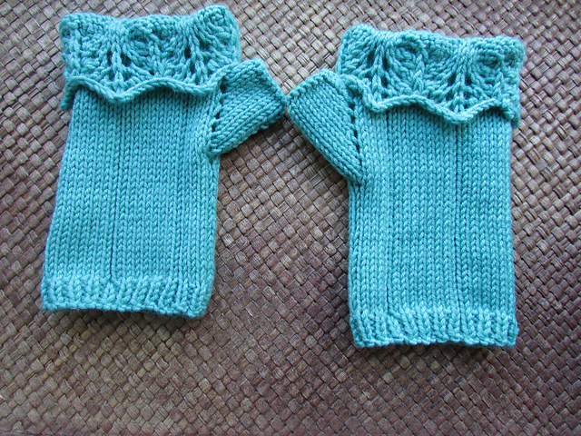 Autumn Squalls Reversible Fingerless Mittens