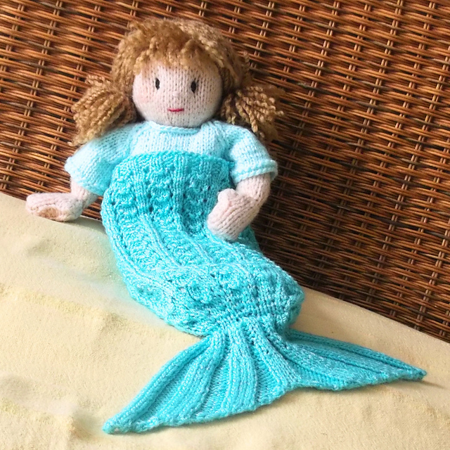 Splash!! Dolls Mermaid Tail Blanket