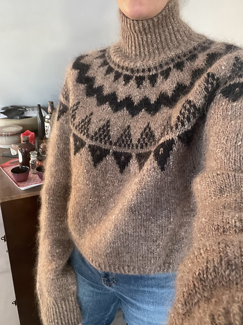 [COSYHARU公式] lettering knit long-sleeved Ravelry: Clairelleday's Super Selene [KAL]