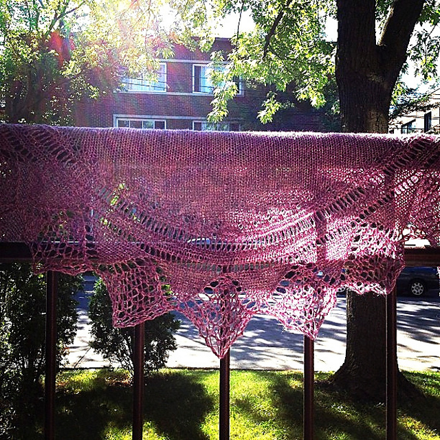De-lovely Shawl