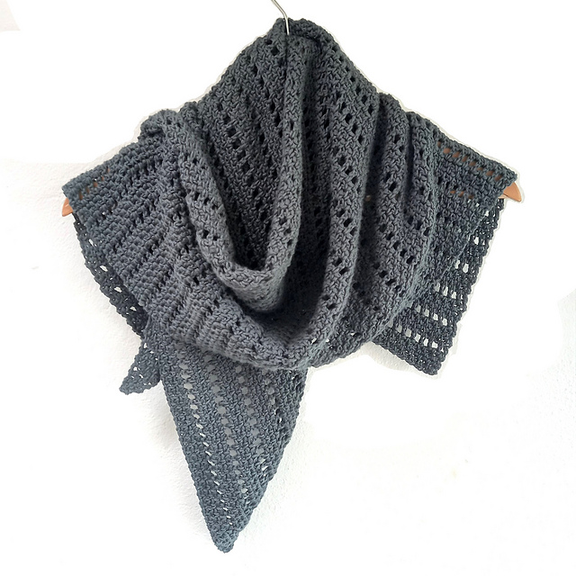 Biotite Shawl