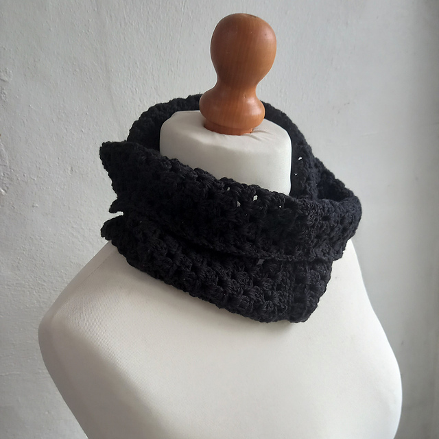Blackbird Cowl