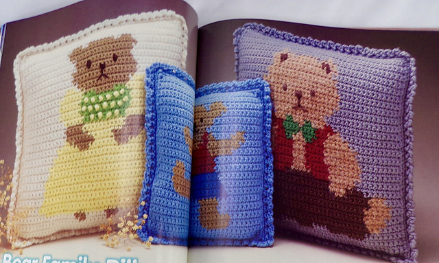 Bear Family Pillows: Father