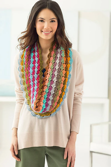Tilted Blocks Cowl