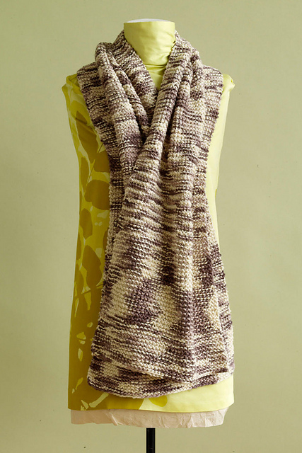 Garter Stitch Shawl #L0550