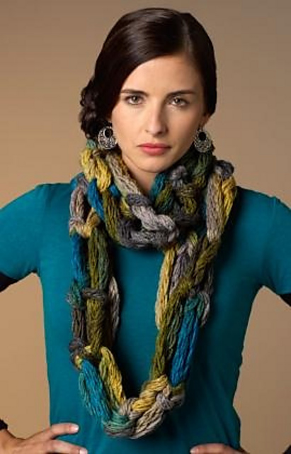 Hand Crochet Cowl #LW3480