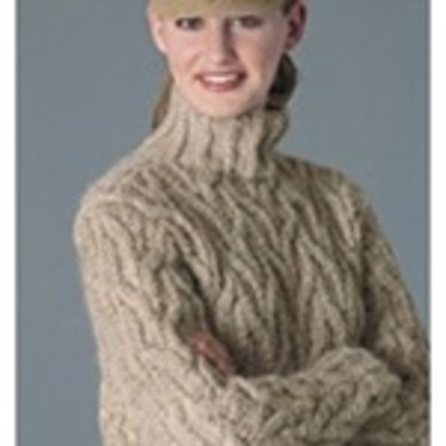#06 Cabled Pullover
