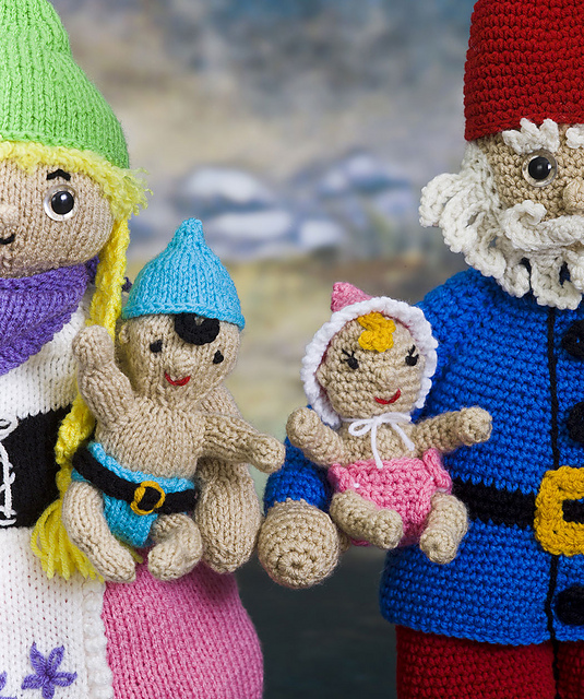 Gnoella & Gnoah Gnome Twins: Gnoella (Crochet)