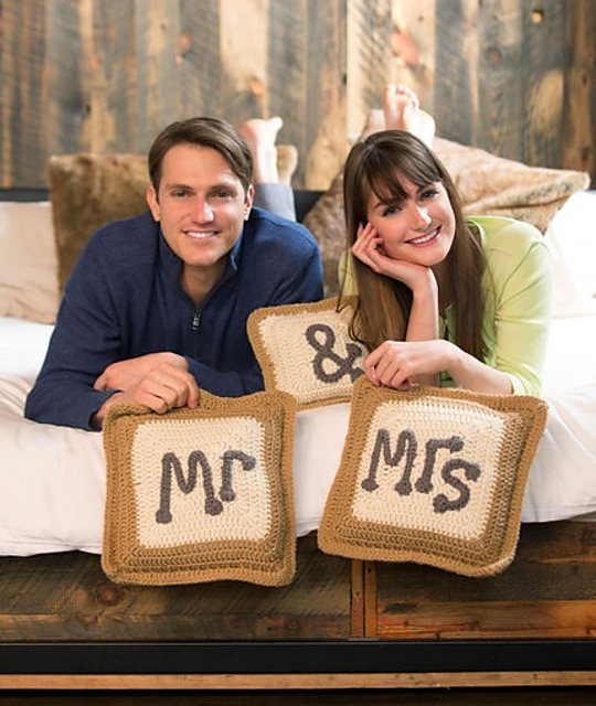 Mr. & Mrs. Pillows