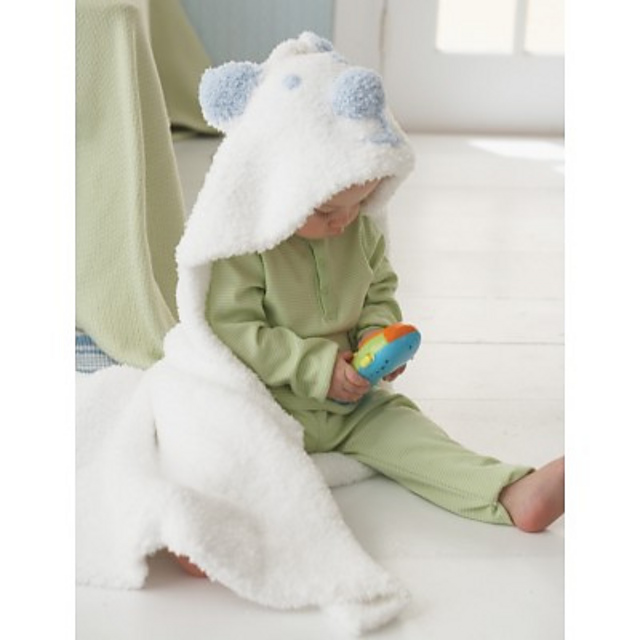 Cozy Cub Hooded Blanket