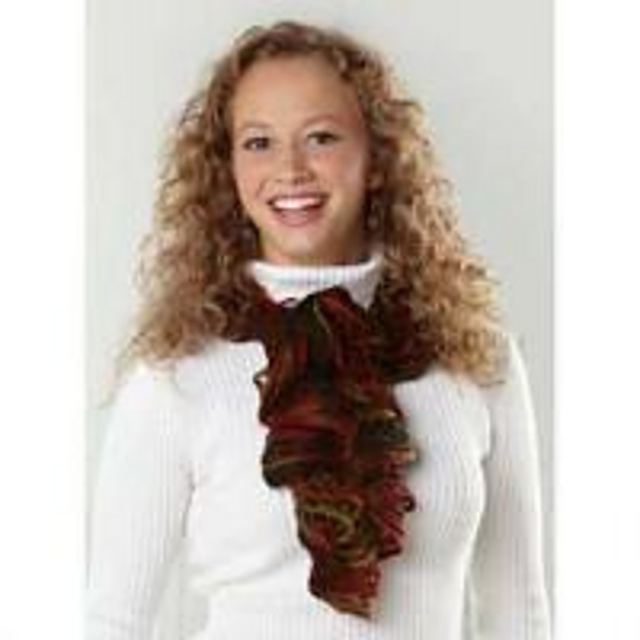 Cascading Ruffles Scarf (Crochet)