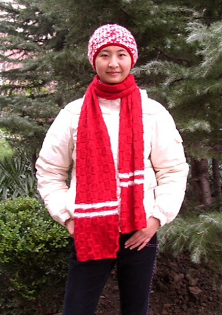 Sporty Hat & Scarf QHAC11
