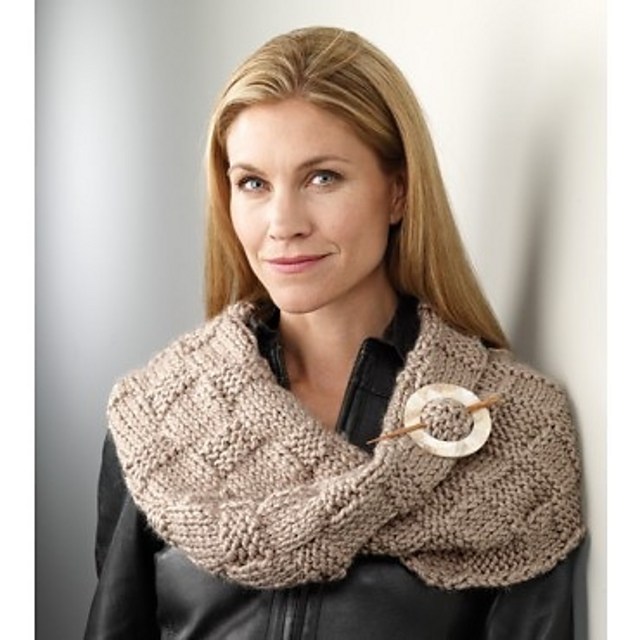 Basketweave Collar #7591P