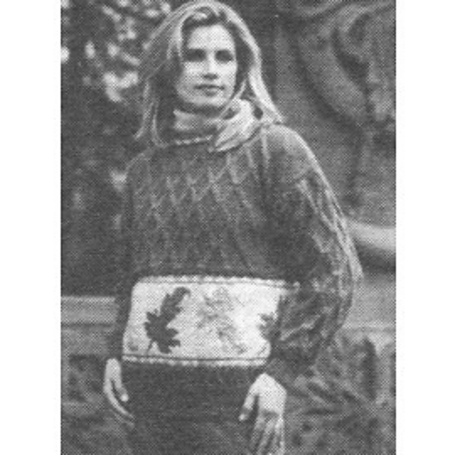 Oak Leaves Pullover