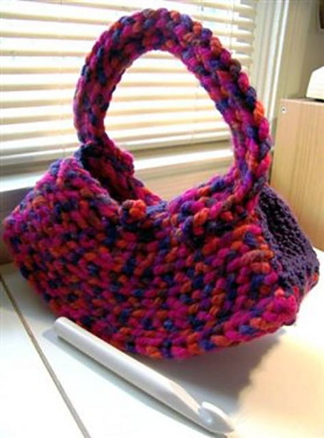 Mania Slip Stitch Purse