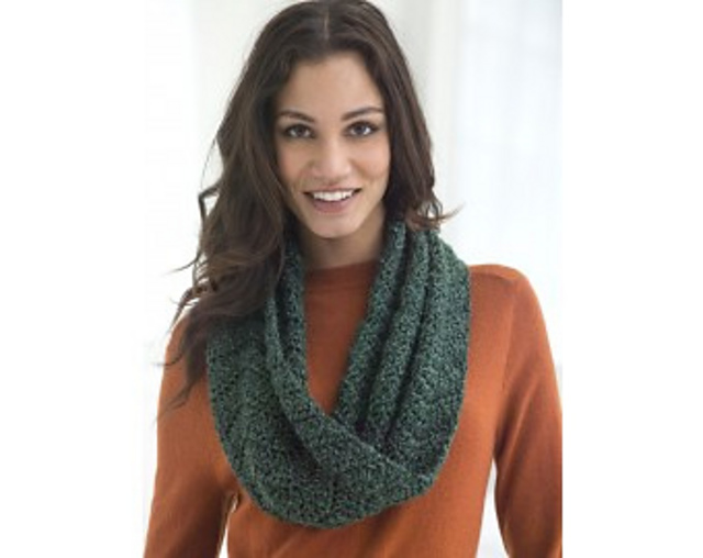 Twisted Wave Cowl L50036