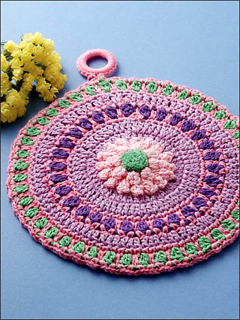 Floral Delight: Chrysanthemum Potholder