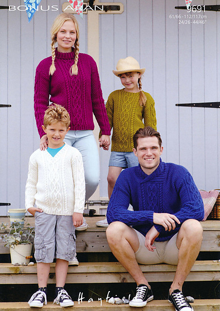 Family Sweaters #9691