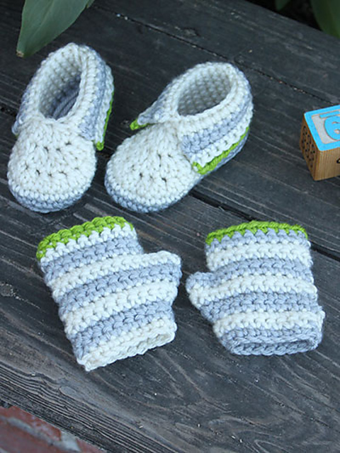 Little Hands & Feet