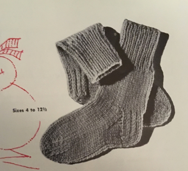 B-262 Classic Four Needle Socks