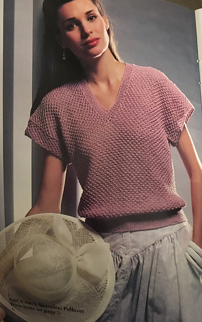 Knit V-Neck Sleeveless Pullover A-1086