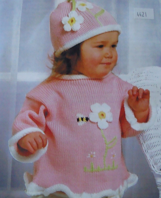 Daisy Pullover
