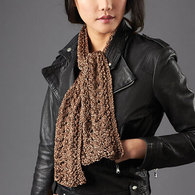 Lace and Cable Detail Scarf