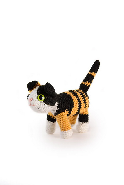 Daffy the Calico Kitten for Battersea
