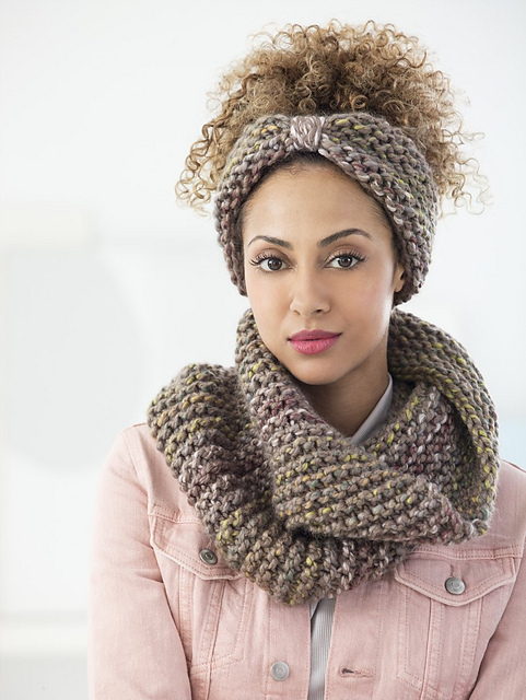 Boro Park Cowl and Headband